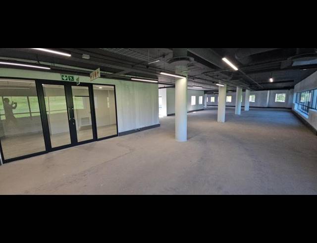 BUSINESS PROPERTY TO RENT IN VORNA VALLEY